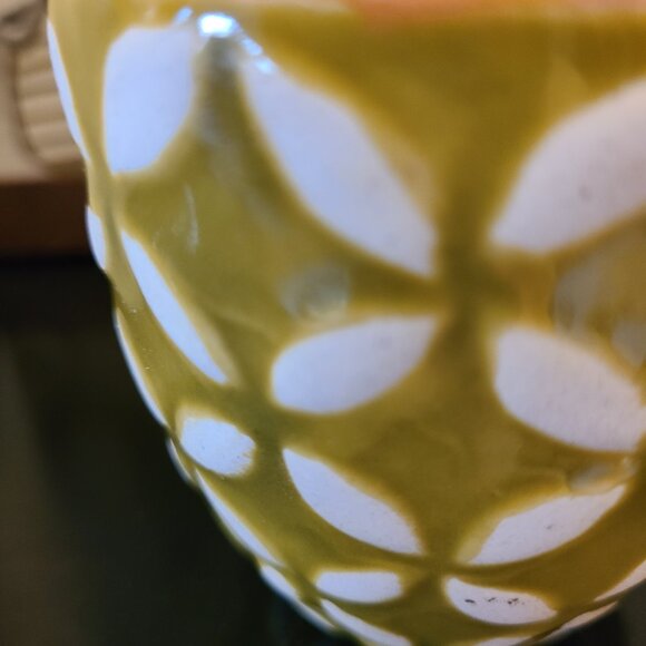 Anthropologie small ceramic pot - Picture 4 of 5
